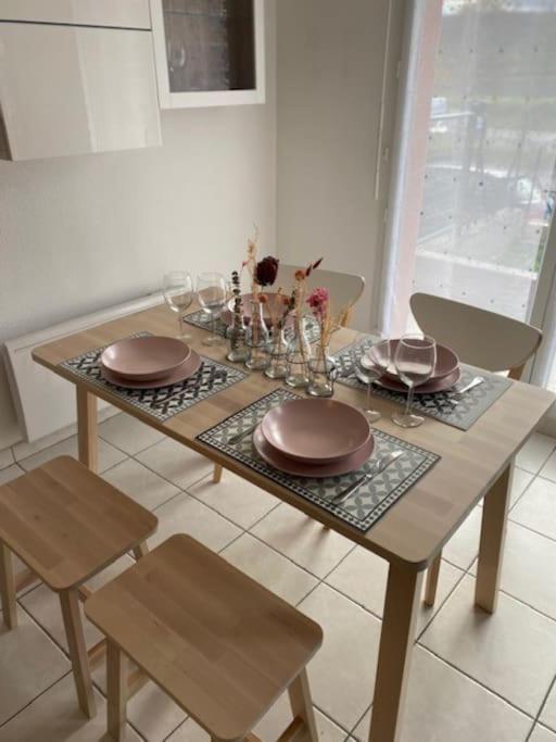 Apartamento Mulhouse Grand T2 -  La Fonderie -Parking Gratuit Exterior foto
